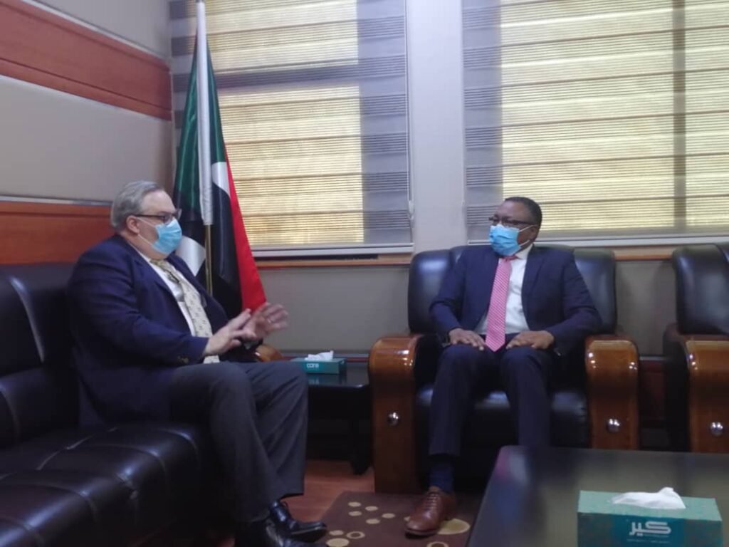 المبعوث البريطاني للسودان وجنوب السودان يلتقي وزير الخارجية المبعوث البريطاني للسودان وجنوب السودان يلتقي وزير الخارجية
