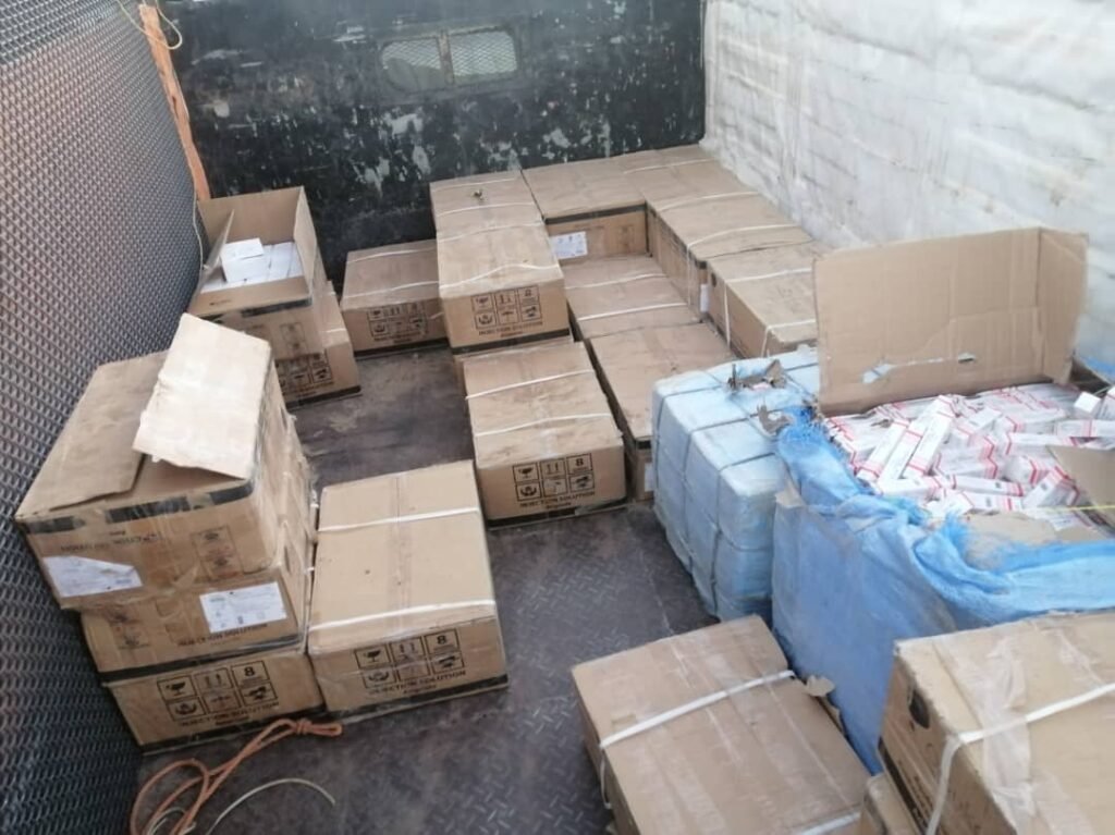 عطبرة: الشرطة تضبط مواداً طبية قيمتها 3 ملايين عطبرة: الشرطة تضبط مواداً طبية قيمتها 3 ملايين