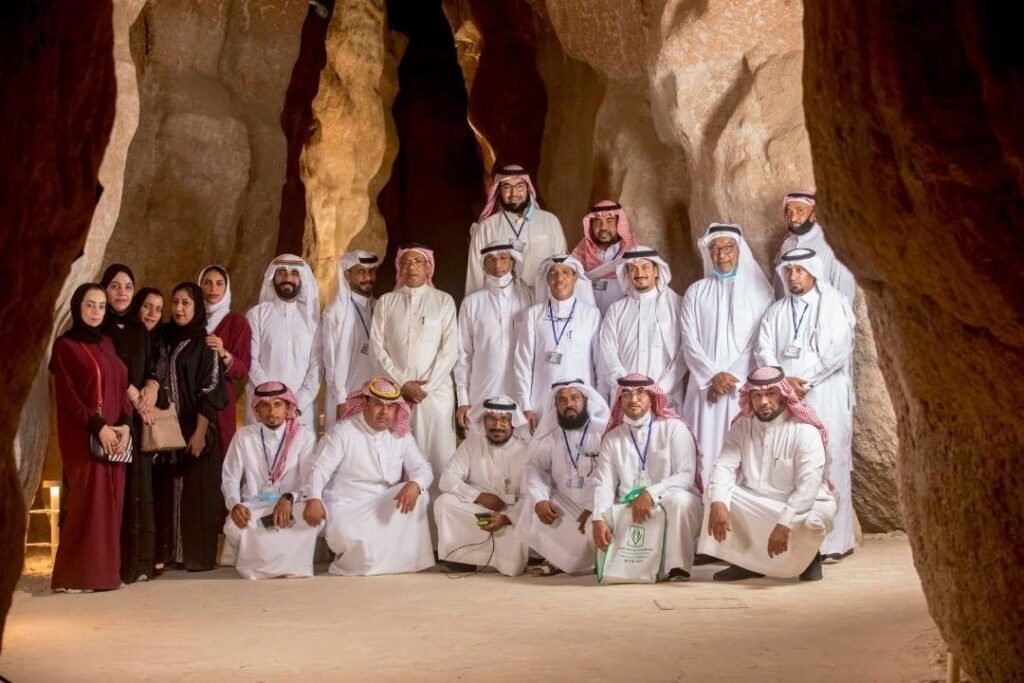 الكلابية تستضيف وفد من جمعية البحرين للعمل التطوعي