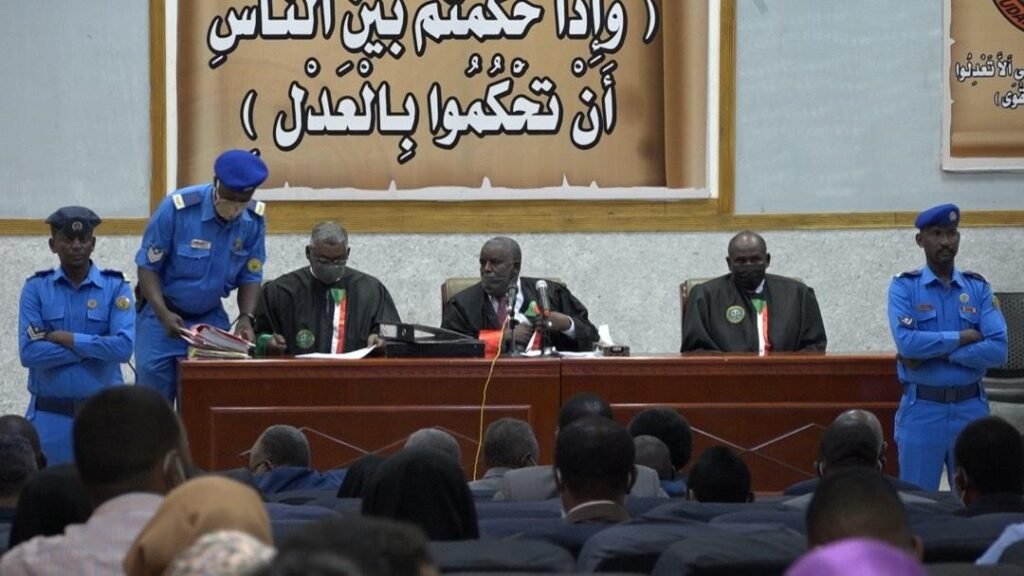 تفاصيل جلسة اليوم في محكمة انقلاب 30 يونيو تفاصيل جلسة اليوم في محكمة انقلاب 30 يونيو