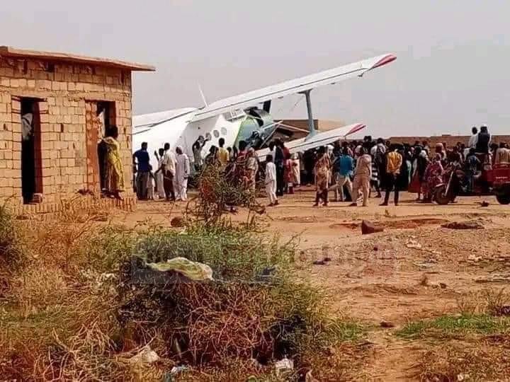 سقوط طائرة سودانية