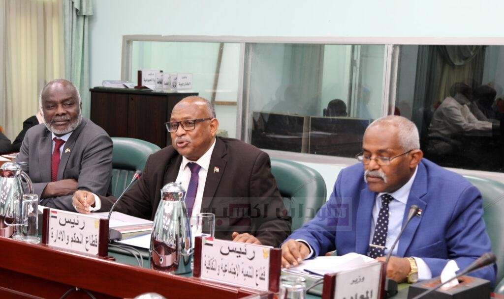 السودان: مجلس الوزراء يجيز موازنة 2023 السودان: مجلس الوزراء يجيز موازنة 2023