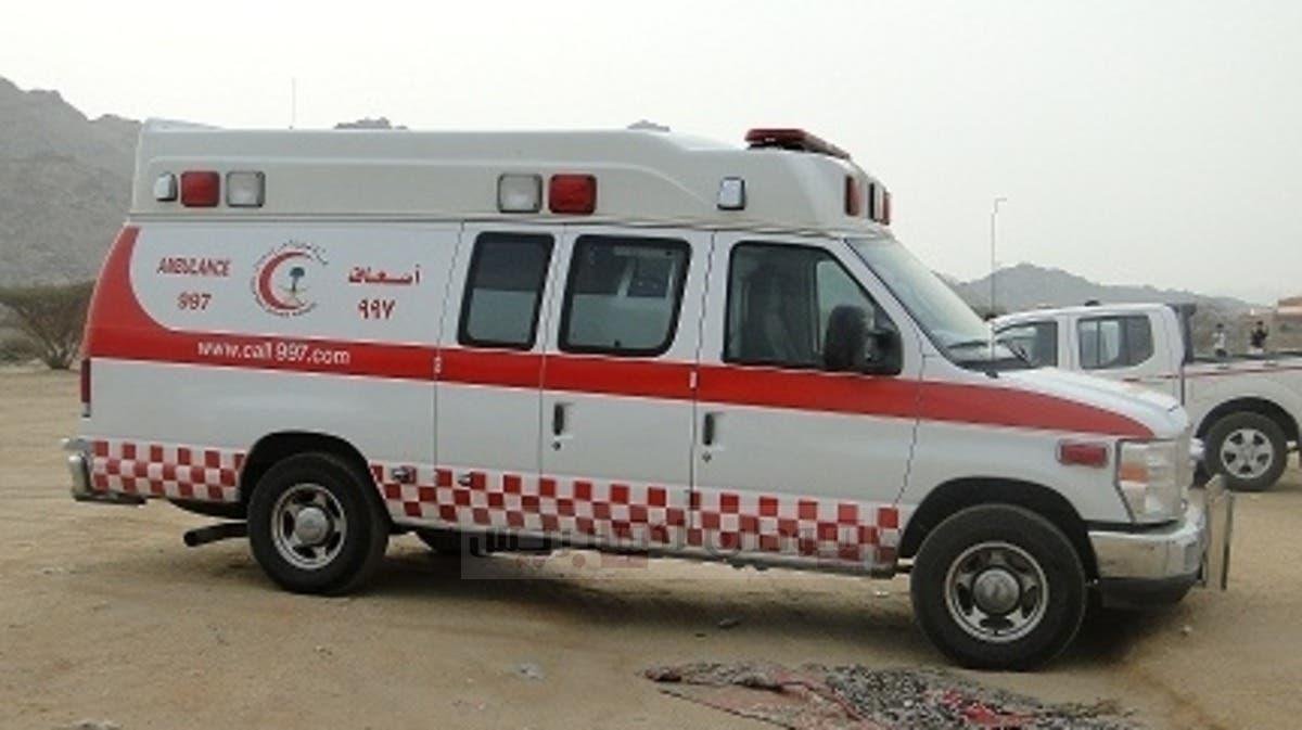 الهلال الأحمر القطري يقدّم سيارة إسعاف لولاية البحر الأحمر الهلال الأحمر القطري يقدّم سيارة إسعاف لولاية البحر الأحمر