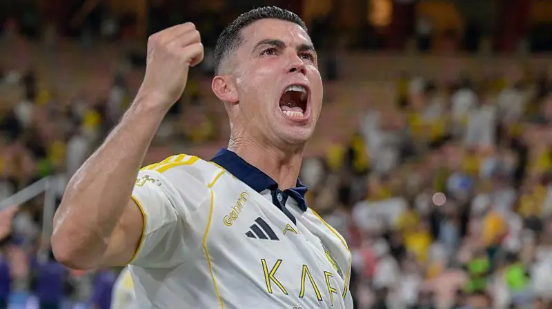اللاعب كريستيانو رونالدو