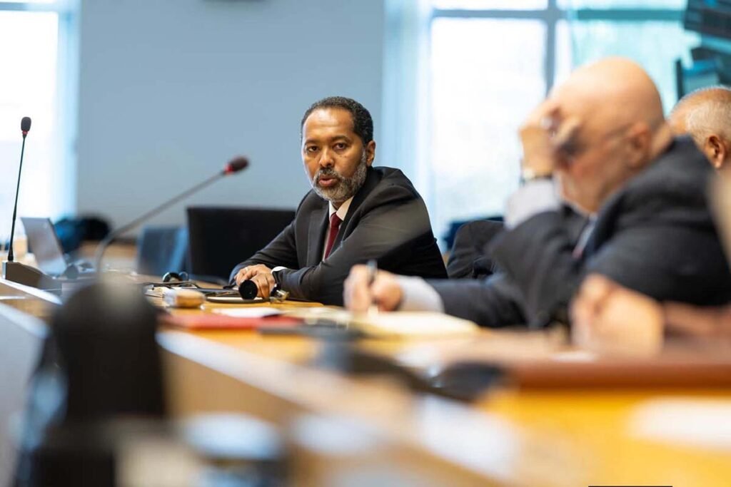 خالد عمر يوسف سلك