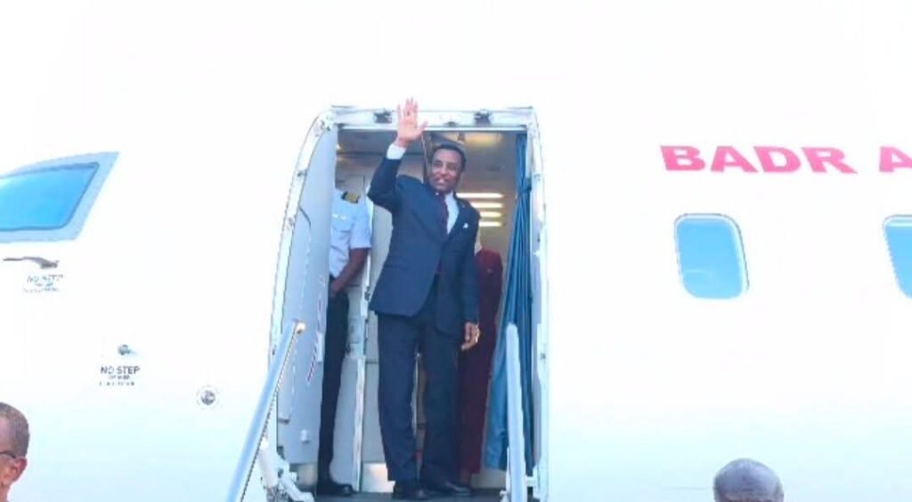كامل إدريس يتوجه إلى جمهورية جيبوتي السودان وجيبوتي