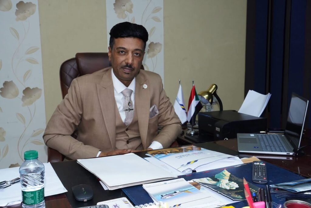 كابتن مازن العوض مدير عام لسودانير مازن العوض