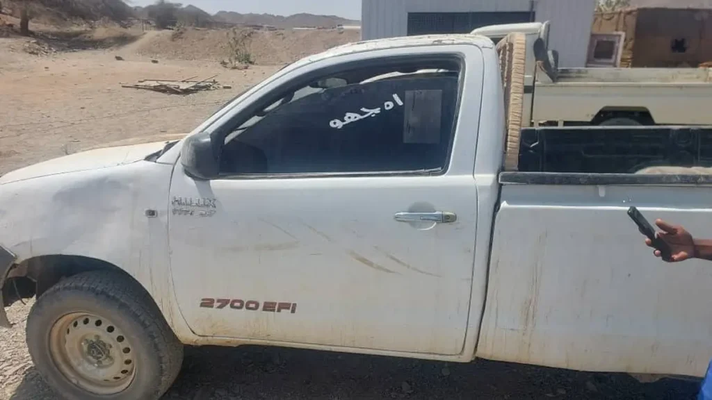 مطاردة الفجر في سوق الأنصاري بمحلية جبيت.. ما الذي عثرت عليه الشرطة داخل «البوكس» المهجور؟ عربة بوكس تستخدم في تهريب الذهب في السودان